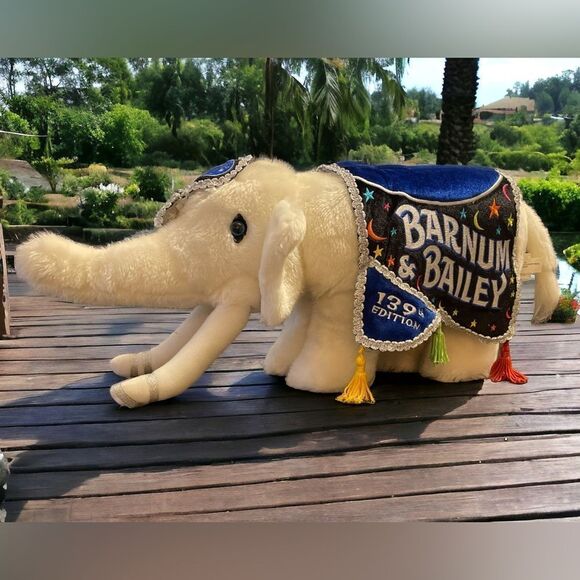 Other - Vintage Ringling Bros Barnum & Bailey Circus Plush White Elephant 139th Edition